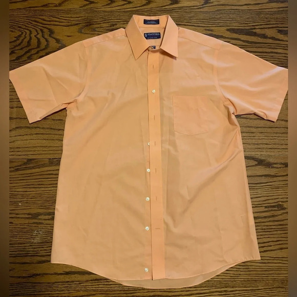 Stafford Other - Stafford Classic Fit men’s button up short sleeve dress shirt size 16